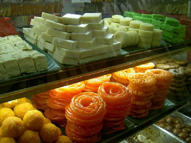 全てが甘そうで、見てるだけで満足です。甘党じゃないのでチャレンジできず。。。