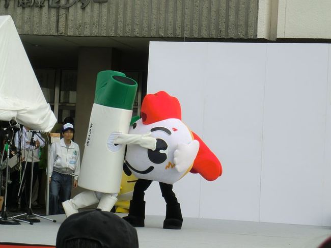 きんちゃん（弥富市）<br /><br />近所の金魚は弥富のきんちゃんという歌があります<br /><br /><br />