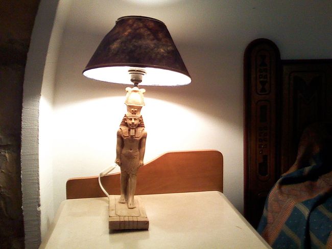 電気スタンド。