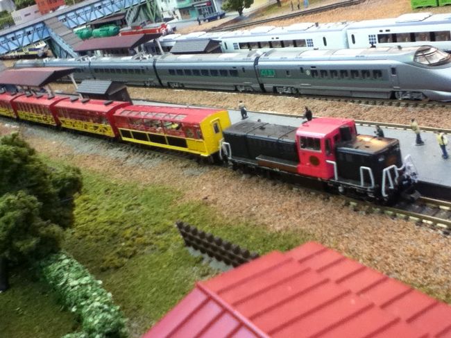 トロッコ列車のジオラマ