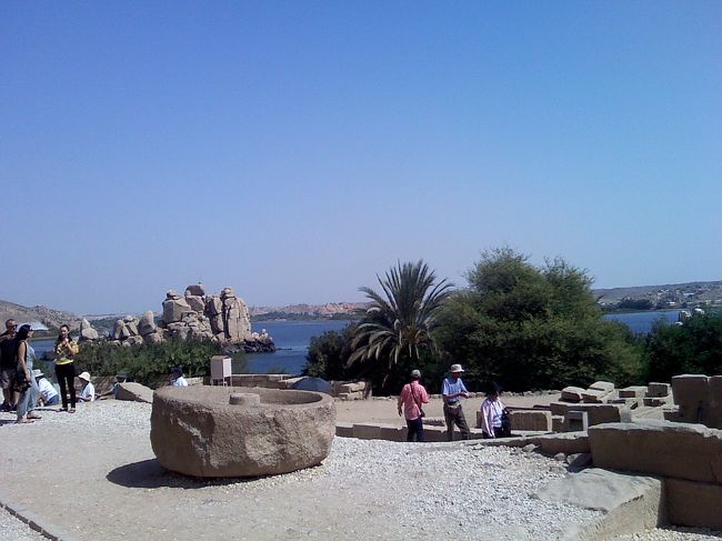 イシス神殿からの眺め。<br />お花がたくさんあって、のんびりしてて素敵でした。