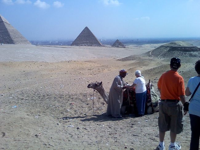 ラクダさん・・乗りたかったな(；△；)<br /><br />時間がなくて乗れなかったです。<br />あと、ぼったくりも怖くて乗れなかった。