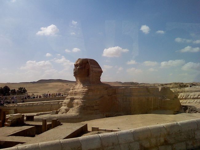 10:30、スフィンクス見学へ♪<br /><br />人頭獣体のスフィンクスは、<br />ファラオや神を守護する聖獣。