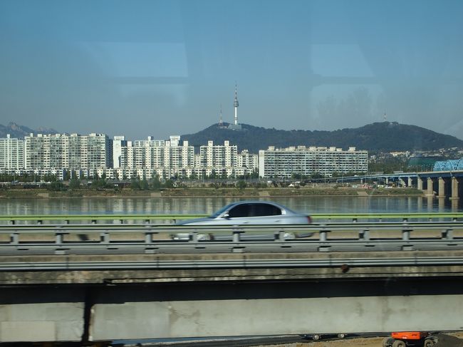 これが見えると「ソウルへ来た〜」って感じがします。