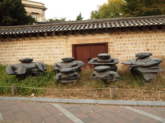 アートの様ですが･･･。<br />ずっと見ていると目が変になりそう。