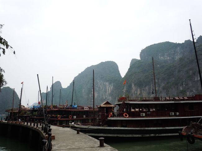 この船の形のせいか・・・<br /><br />いっぱい並んでたら、どう見てもレッドクリフ