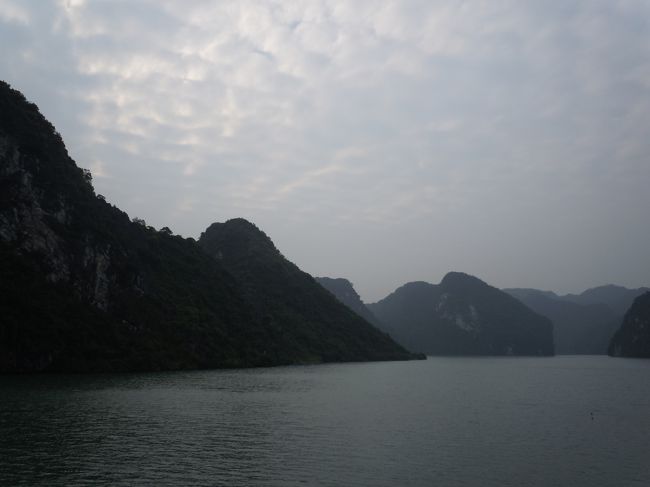 朝<br /><br /><br />あれ？これはどっちかっていうとノルウェーのフィヨルド的な気が・・・