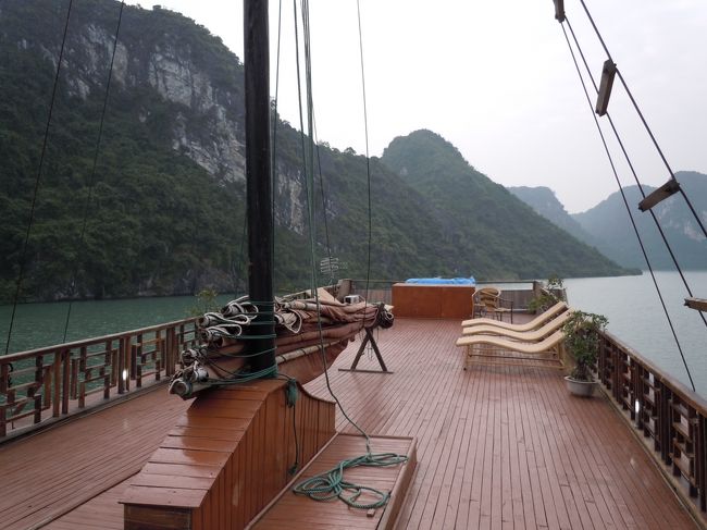 船の屋上？デッキはこんな感じです