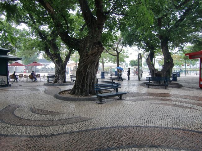 29、バラ広場　Barra Square<br /><br />媽閣廟前の広場です。