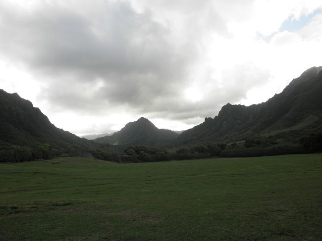 バギーに乗っている時は風景を楽しむ余裕ゼロだったので、<br />ようやく一息って感じです。<br /><br />この後出発して戻りました。<br />私は鈍臭く力もないので後半疲れて道から外れたら、列の先頭へ連れて行かれました（笑）<br />これでも一応自動車運転免許はゴールドなんですが（笑）<br />ハンドルのせいだという事で…；<br /><br />