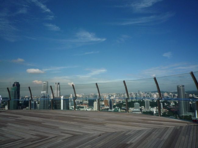 こちらは宿泊客以外も入ることができるゾーンです。