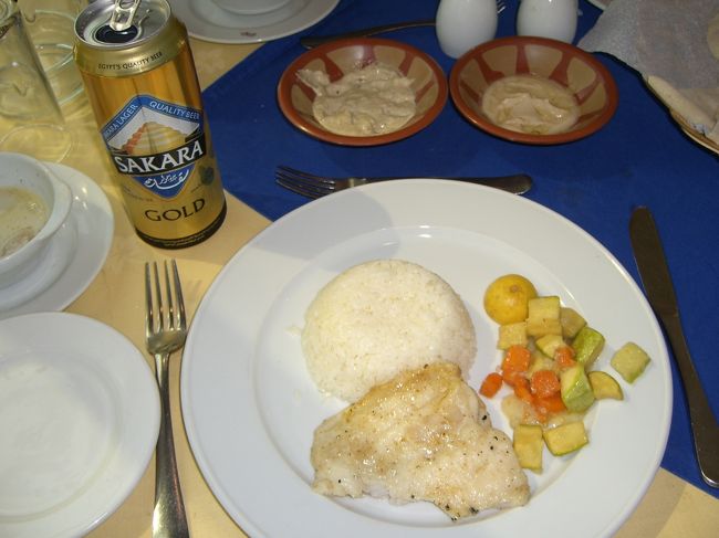 何のお魚か分かりませんが美味しかった♪