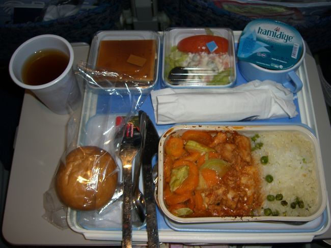 １回目の機内食