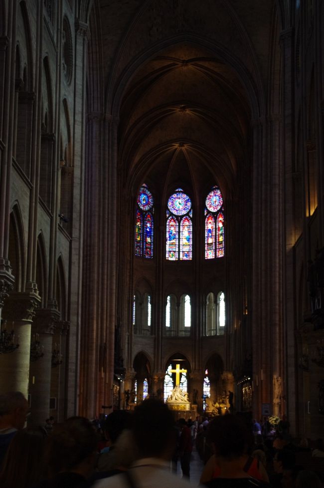 厳かな雰囲気。