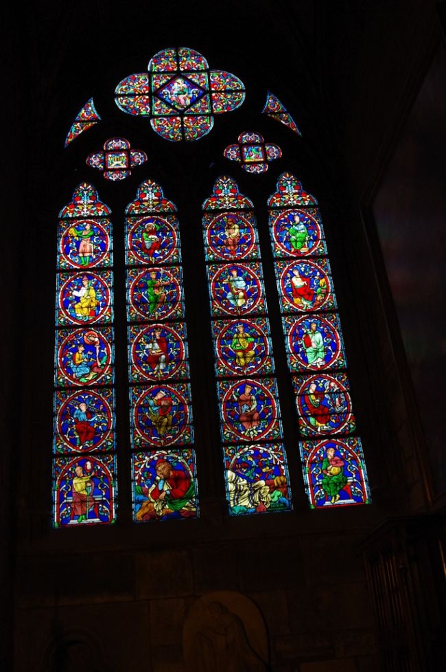 なんか私って、まっすぐ撮るのが苦手みたい。<br />いつも曲がってしまいます。