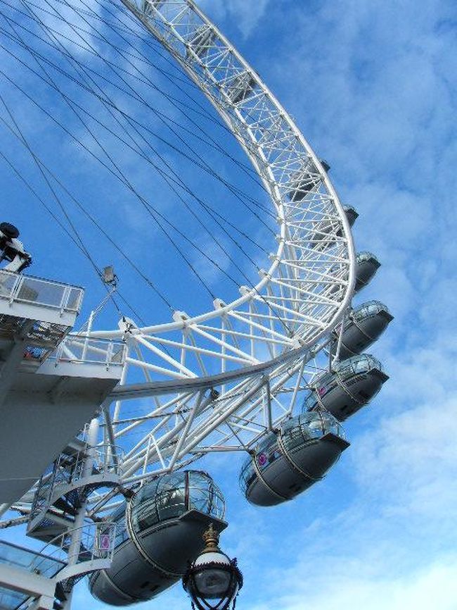 近くで見るとこんな感じ。