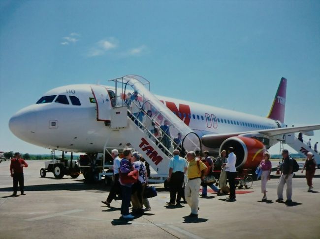 　リオから国内線ＴＡＭ航空で向かう<br /><br />ＧＯＬと悩んだ〜