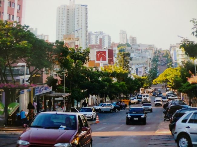 　ブラジルへ戻ってきてイグアス最後の日<br /><br /><br />なれた頃移動なんでさみしいな〜<br /><br />