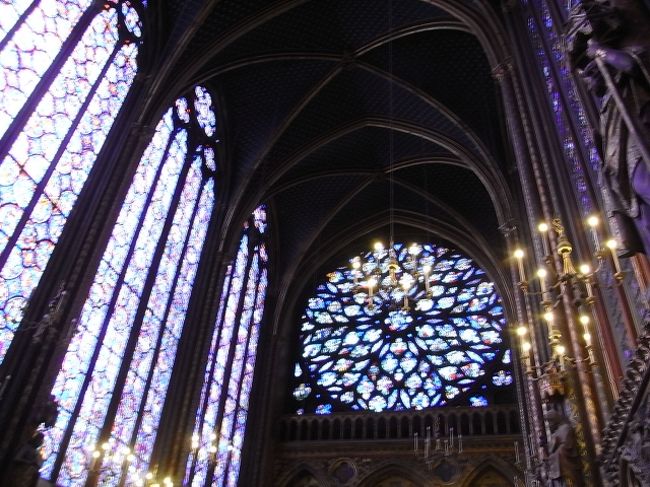 Saint Chapelle サントシャペル<br /><br />何度来ても癒されます。<br />今回は一部工事中だったのが残念。