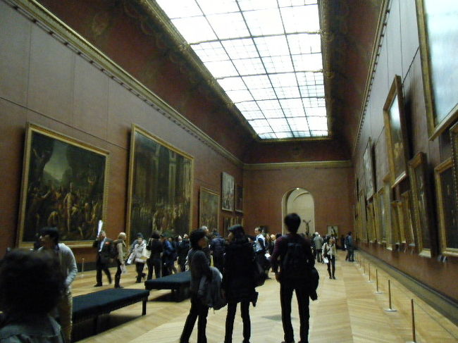 左側に上記のナポレオンの絵があるのがわかりますでしょうか。<br />こんなに大きいんです。でももっと大きい絵があるんです。