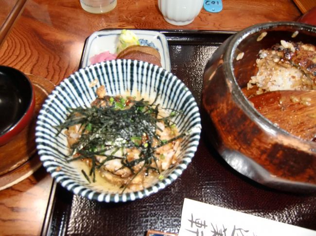 　３膳目〜<br /><br />たれを加えてお茶づけに・・<br /><br />あっさりさっぱり・・<br /><br />私は、これが一番気に入りました(*^^)v