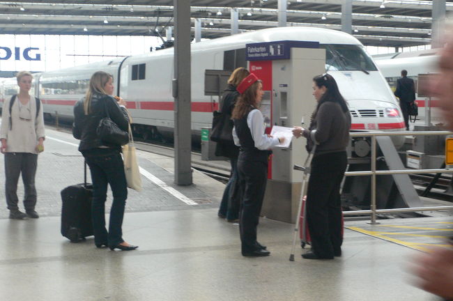 制服かわいいです。