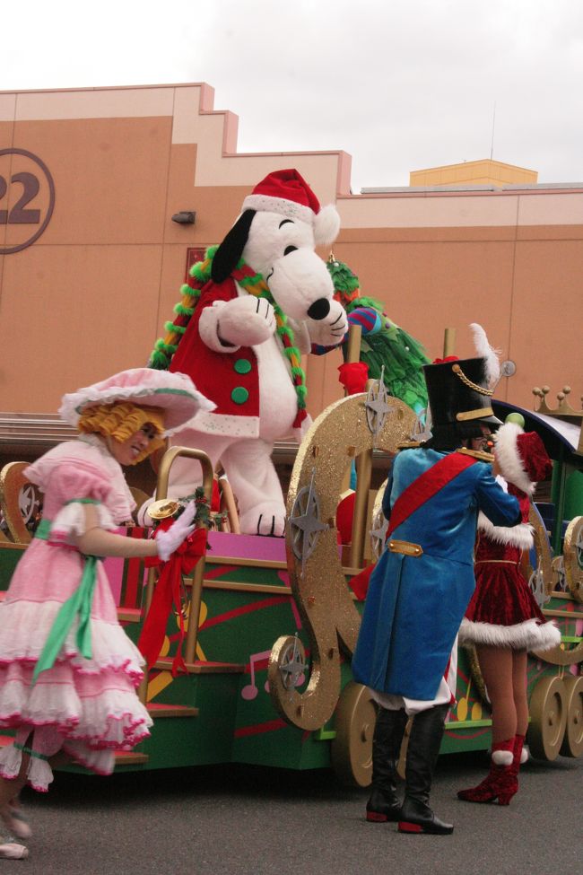 スヌーピー三昧してきました でも まだまだ甘い スヌーピー三昧ぶり ２０１０年クリスマスのusj 大阪ベイエリア 大阪 の旅行記 ブログ By Kuritchiさん フォートラベル