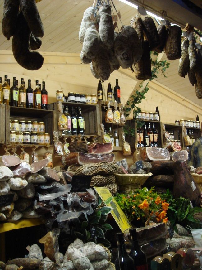 ワインとハムたち