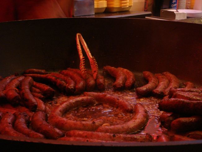 旦那がソーセージをしばらく見つめていましたが、パス。