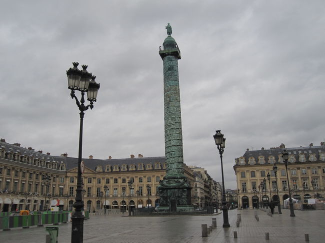 ヴァンドーム広場に到着。