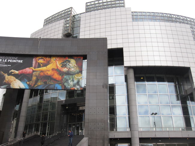 オペラ・バスティーユです。