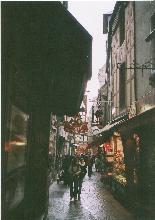 とにかく土砂降りのGrand rue <br />