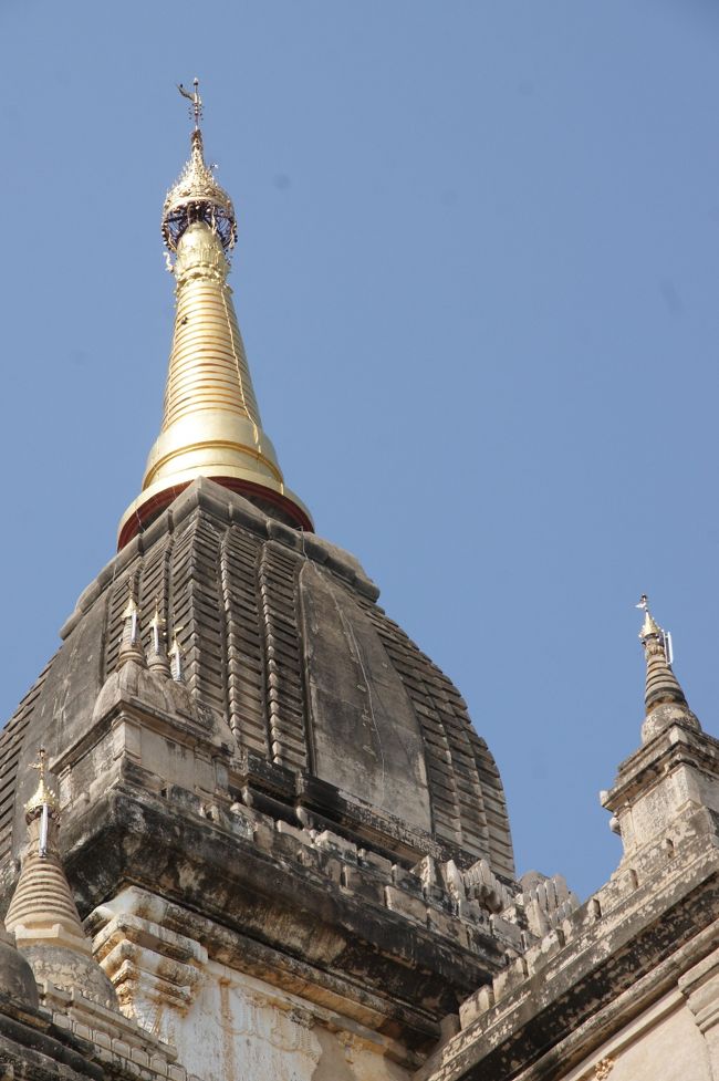 ちと首が疲れるな…