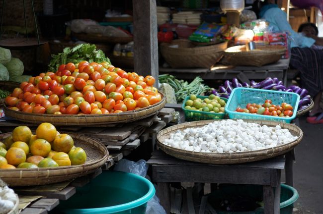 生鮮品もありますな。