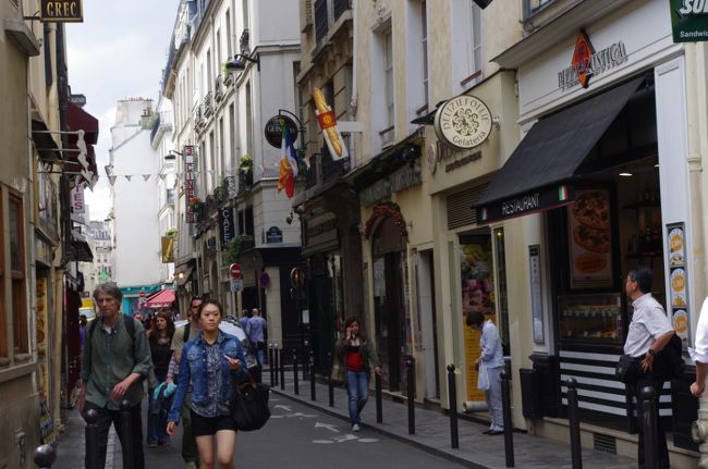 かわいいお店ないかな〜？