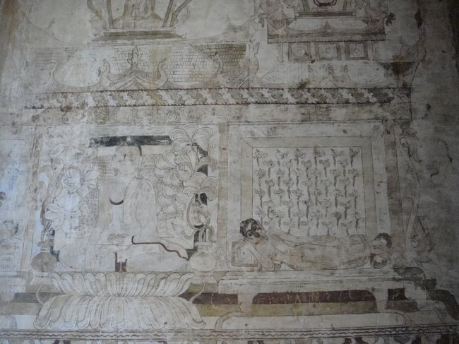 細かい画もありますね。