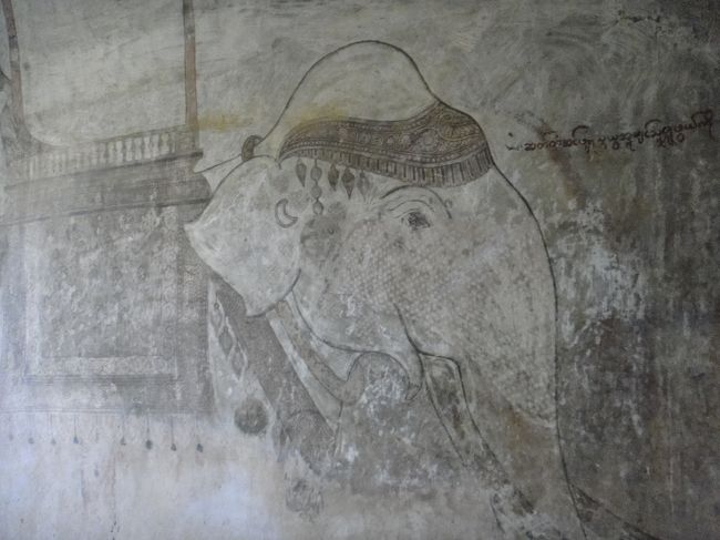 象さん。白象かな。