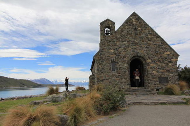 テカポ湖畔にある善き羊飼いの教会