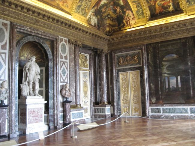 さすが、豪華だ。ありきたりな言葉だが、これが最も形容に適する。