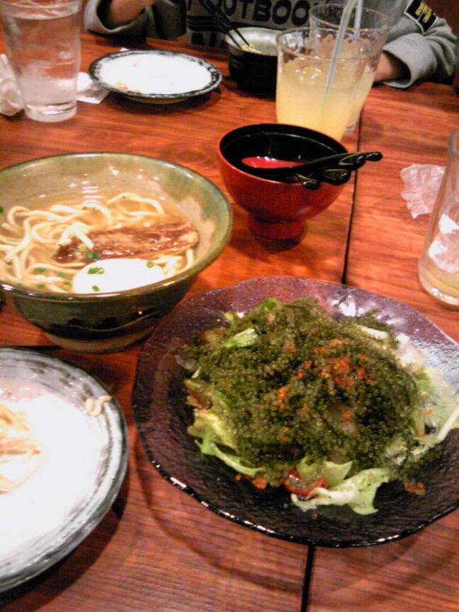 国際通りで沖縄料理を堪能