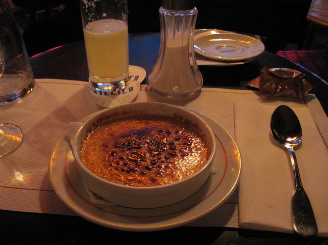 こちらはクレームブリュレ。<br /><br />これも美味しかった。