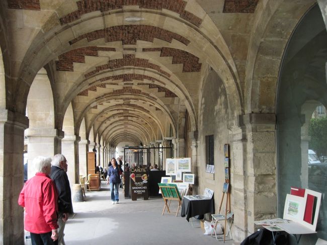 ピカソ美術館へ行くも改装工事中。<br /><br />パリにまた来る理由ができた。