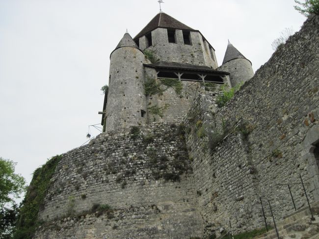 セザール塔に上る。