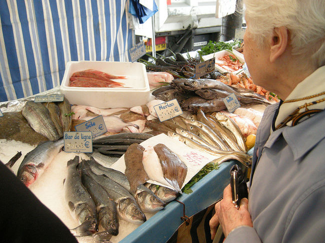 お魚屋さんとか