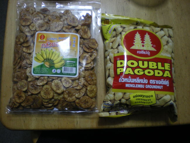 このてのバナナチップは好きではないが、これはおいしい。