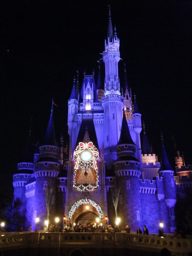 夜はドンドン光が増して、とてもロマンチック。