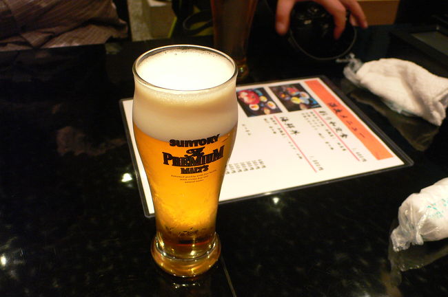 11時過ぎだと、深夜メニューということでかなり絞ったラインナップでした。<br />メニュー＆味は普通。<br />24時間営業DINING 24 羽田食堂より、居酒屋気分で飲めるという点ではよかったです。<br />1時クローズかと思いきや、見てたらずっとやってました。24時間なのか？？