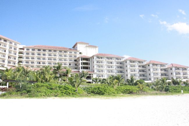 2日目の宿泊は<br />ザ・ブセナテラスビーチリゾート