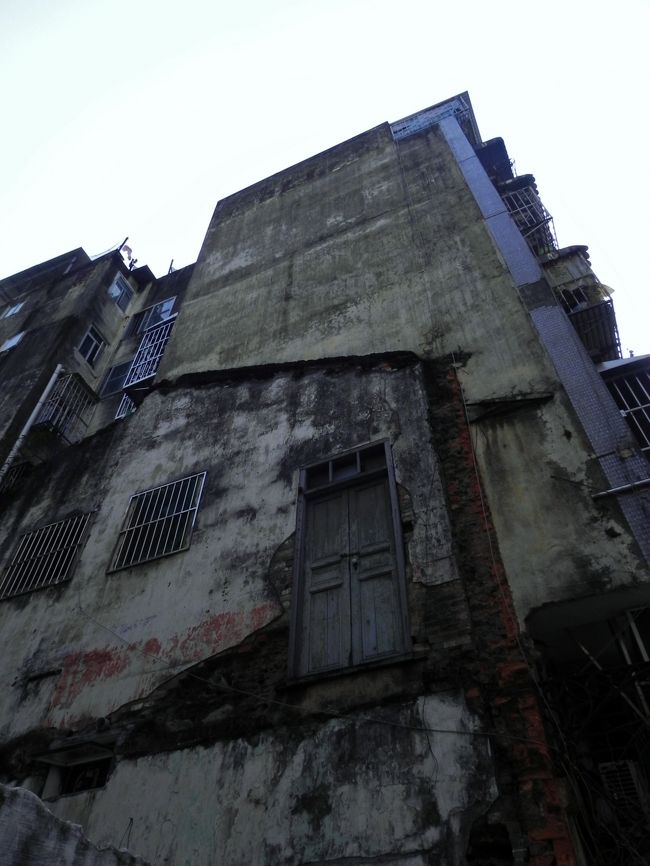 おいら好みの夢が広がる素敵なドアもあるし