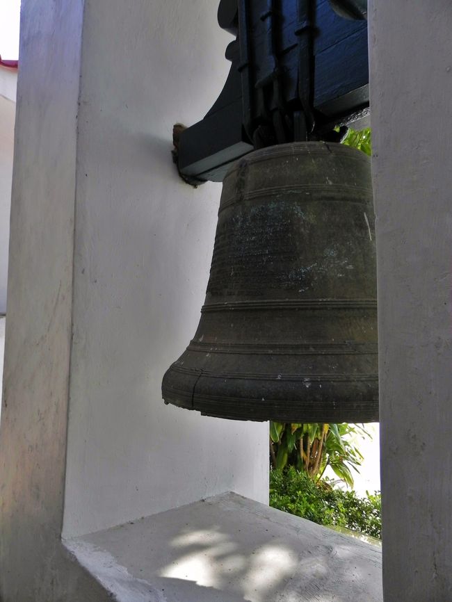 たぶん裏から撮った人はないんじゃないかと